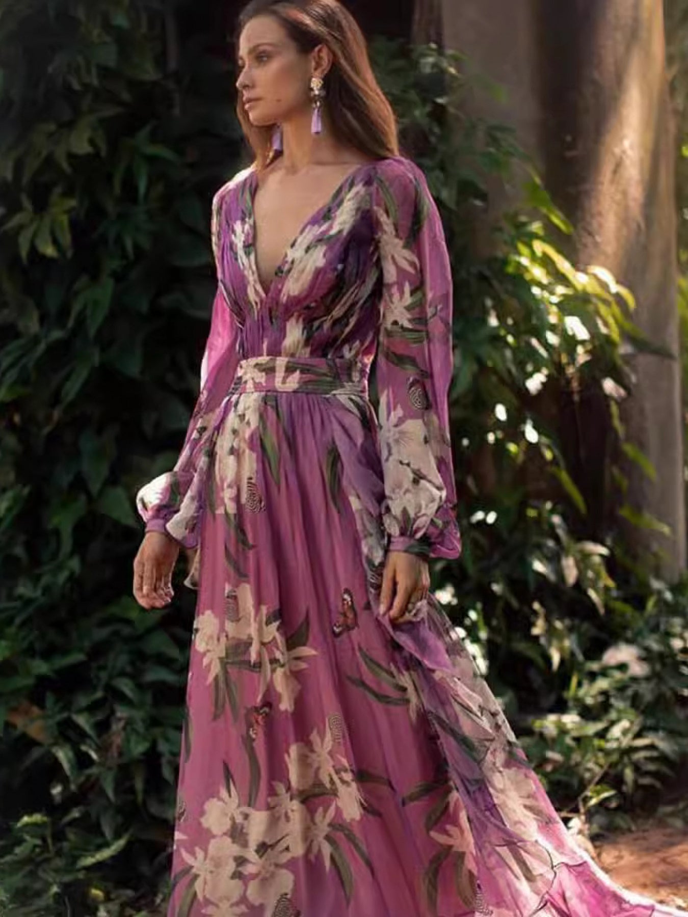 Elegant Printed V-Neck Long Sleeve Swing Dress