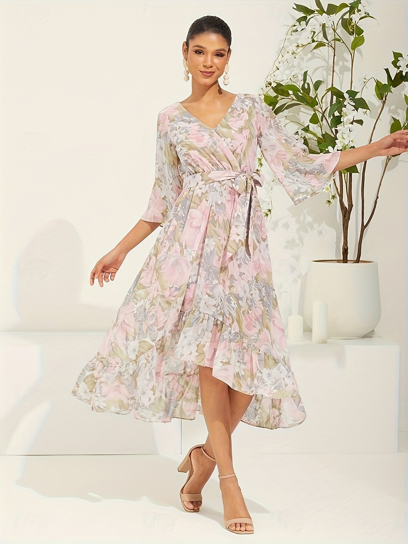 Ladies' V-Neck Floral Chiffon Long Dress with Flowing Sleeves, Elegant And Stylish for Weddings And Vacations (Includes Belt) LL425